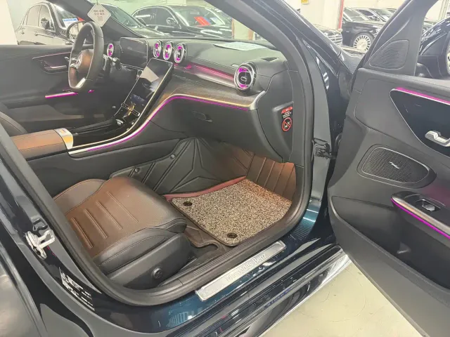 Mercedes-Benz C-Class — Фото автомобиля 8