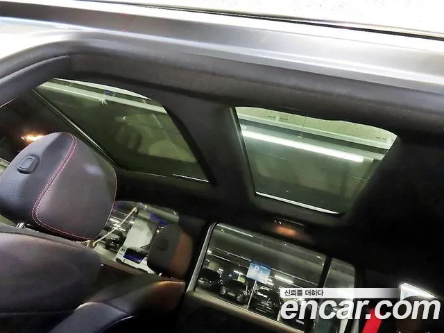 Mercedes-Benz GLB-Class — Фото автомобиля 14