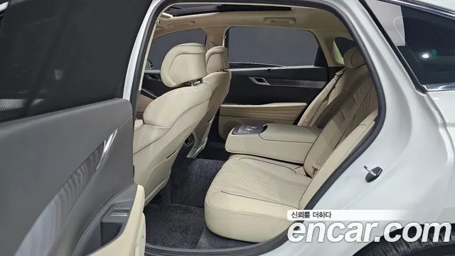 Genesis G80 Бензин 2.5 турбо AWD — Фото автомобиля 12
