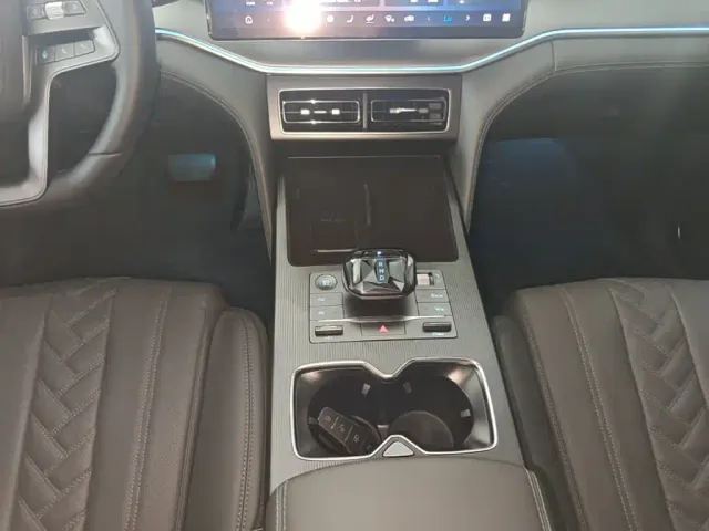 BYD Song L DM-i — Фото автомобиля 13