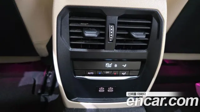 BMW 3-Series 3 серия (G20) 320i M Sport — Фото автомобиля 28