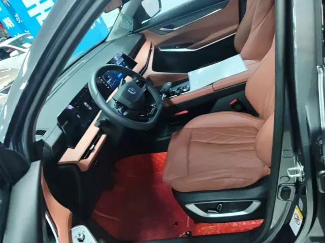 Changan CS75 Plus — Фото автомобиля 14
