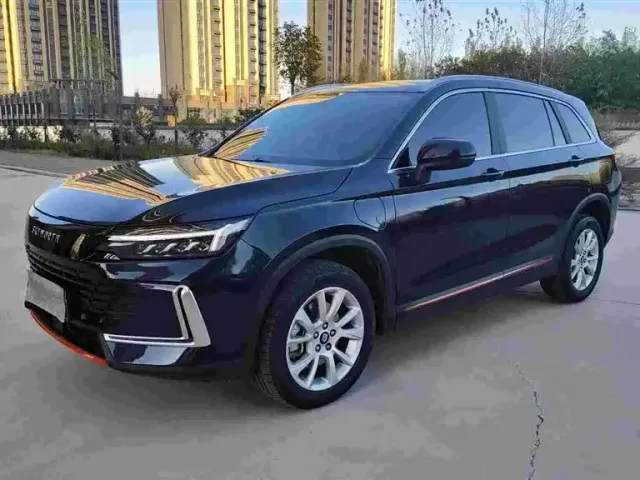 Фотография автомобиля — Skyworth Auto Skyworth HT-i