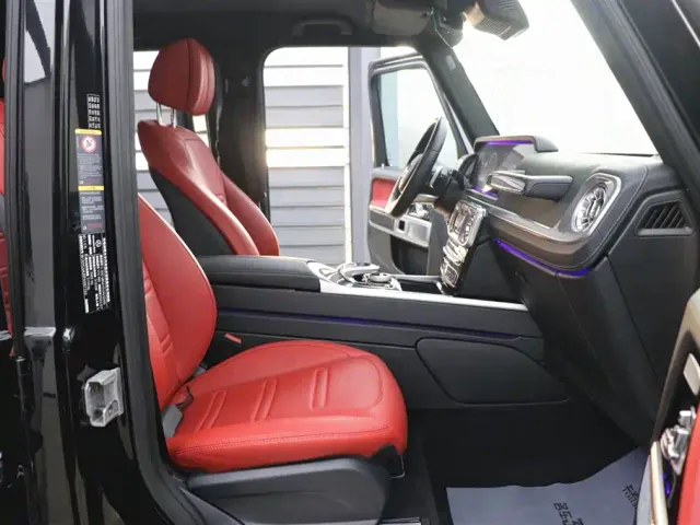 Mercedes-Benz G-Class — Фото автомобиля 24