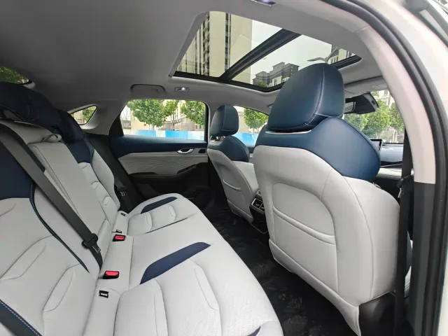 Geely Xingrui — Фото автомобиля 11