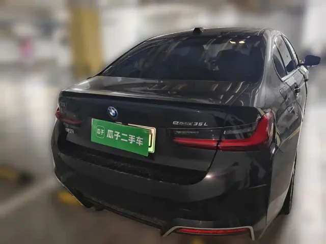 BMW i3 — Фото автомобиля 3