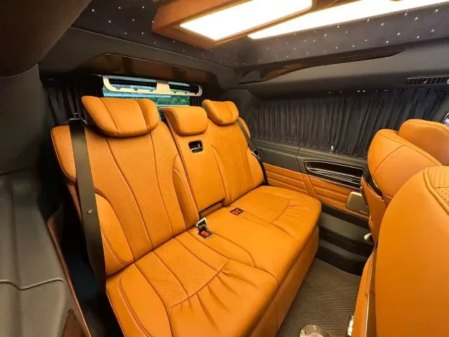 Mercedes-Benz V-Class — Фото автомобиля 9
