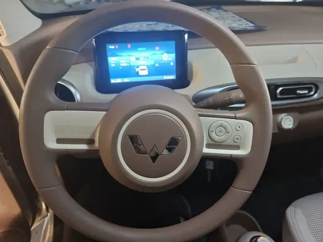 Wuling Hongguang Mini EV — Фото автомобиля 10