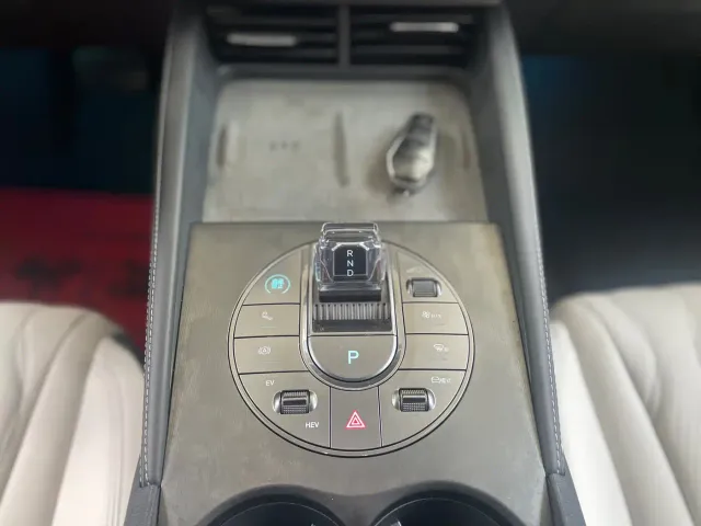 BYD Seal 06 — Фото автомобиля 12
