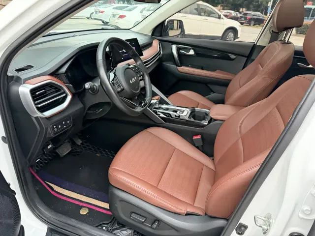 Kia Sportage — Фото автомобиля 7