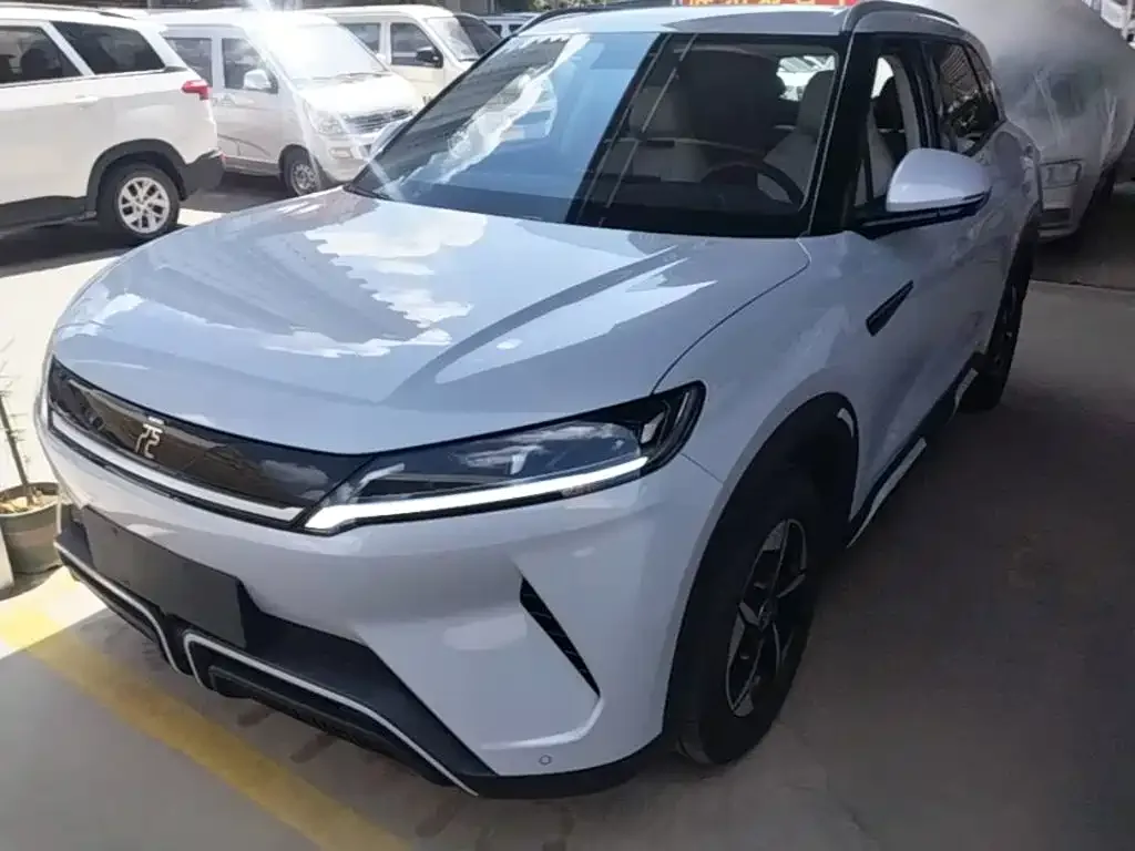 Фотография автомобиля — BYD Yuan UP