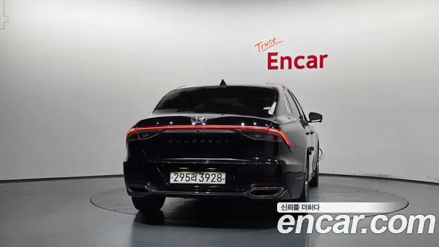 Hyundai Grandeur Новый Grandeur IG — Фото автомобиля 3