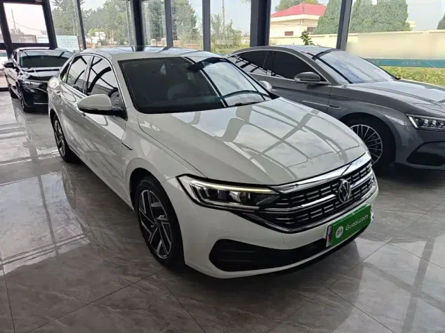 Volkswagen Sagitar — Фото автомобиля 3