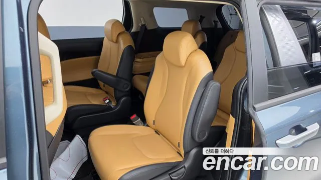 Kia Carnival 4th Gen — Фото автомобиля 18