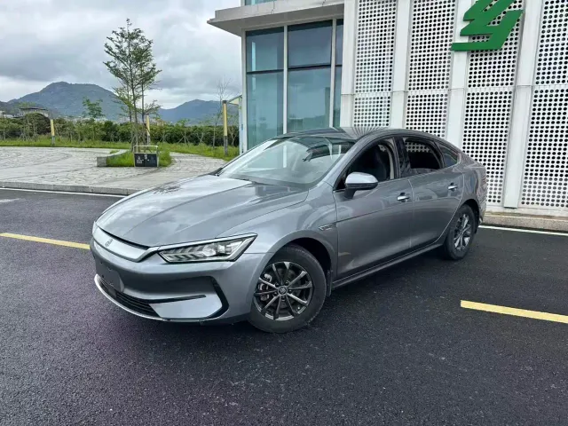Фотография автомобиля — BYD Qin PLUS