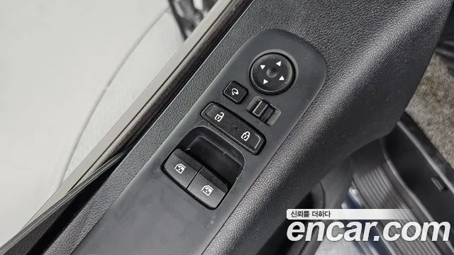 Hyundai Staria — Фото автомобиля 30