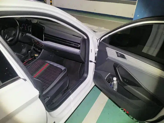 Volkswagen Sagitar — Фото автомобиля 13