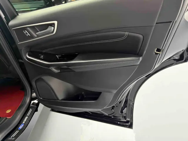 Ford Edge 2021 PLUS EcoBoost 245 FWD Platinum Sharp 5-seater — Фото автомобиля 18