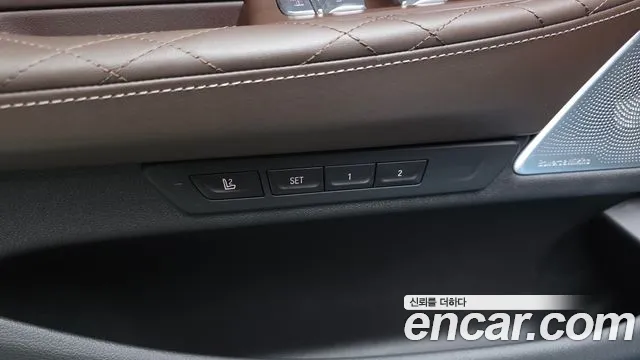 BMW 7 Series — Фото автомобиля 24
