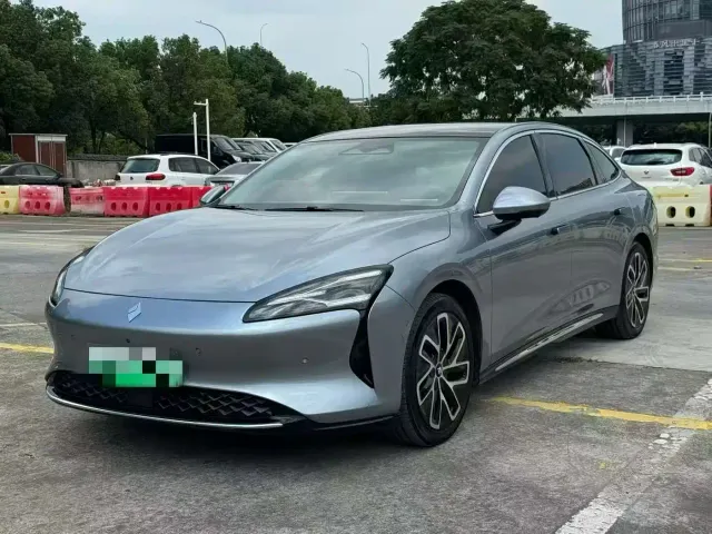 Фотография автомобиля — Baojun Xiangjing