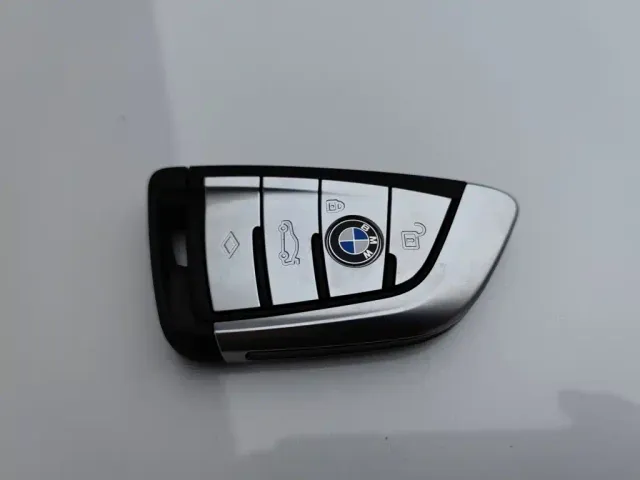 BMW 5 Series — Фото автомобиля 19