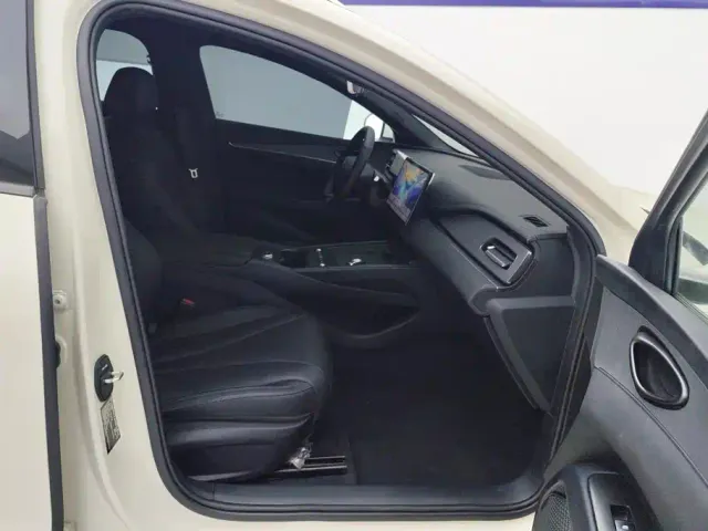 BYD Seal 06 DM-i Touring — Фото автомобиля 8