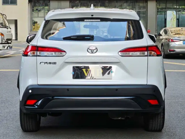 Toyota Frontlander — Фото автомобиля 20
