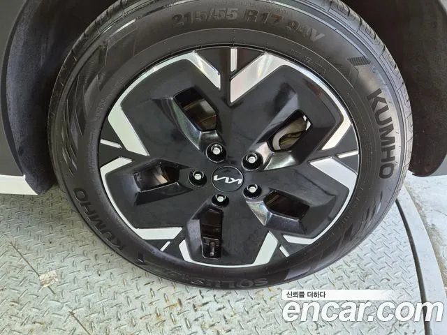 Kia Niro All Niro EV Air — Фото автомобиля 11