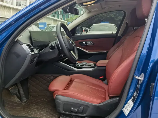 BMW 3 Series — Фото автомобиля 6
