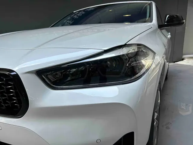 BMW X2 — Фото автомобиля 2