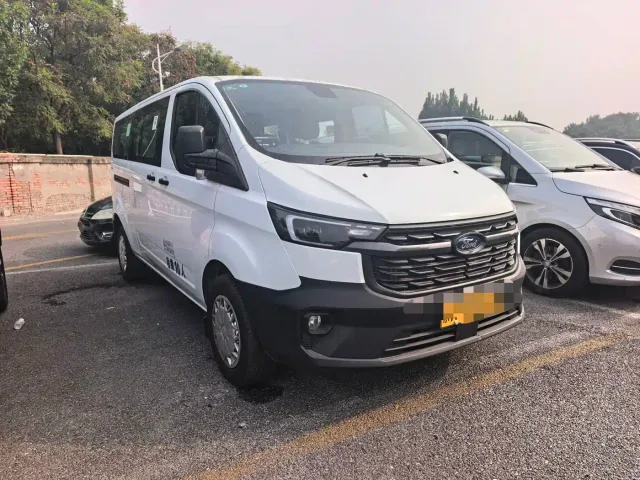 Ford Transit 2023 2.0T Petrol Auto Business Travel Mid-Axis Mid-Roof 10/11/12-seater — Фото автомобиля 3
