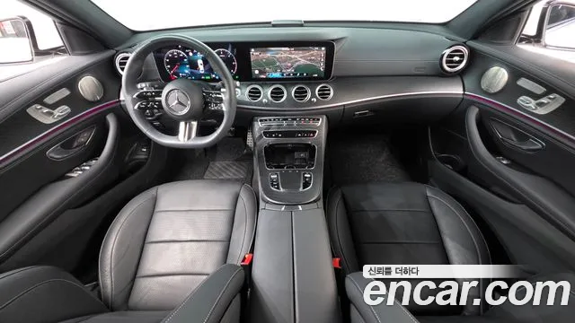 Mercedes-Benz E-Class — Фото автомобиля 7