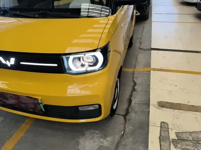 Wuling Hongguang Mini EV — Фото автомобиля 23