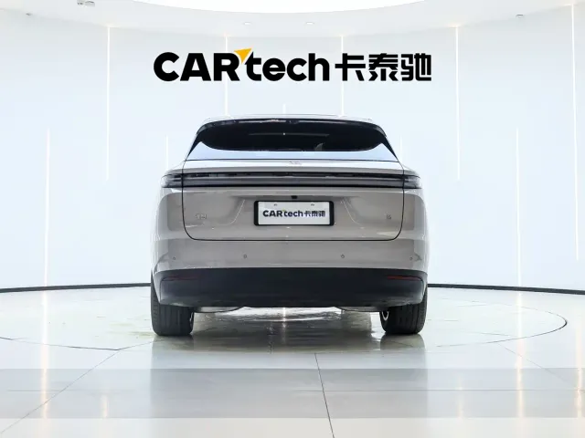 Li Auto i6 — Фото автомобиля 7