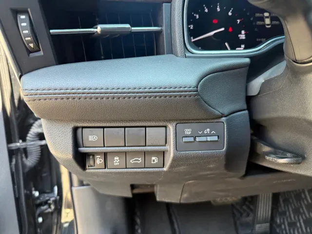 Toyota Avalon — Фото автомобиля 13
