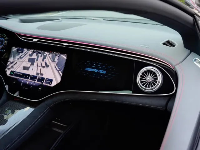 Mercedes-Benz EQS AMG — Фото автомобиля 18