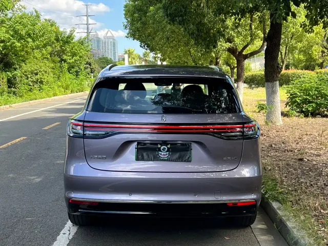 Shangjie SUV — Фото автомобиля 15