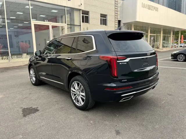 Cadillac XT6 — Фото автомобиля 14