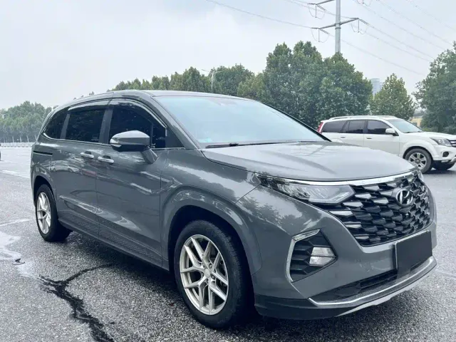 Hyundai Custo — Фото автомобиля 3