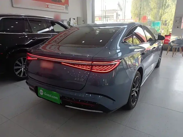 BYD Seal 07 DM-i — Фото автомобиля 6