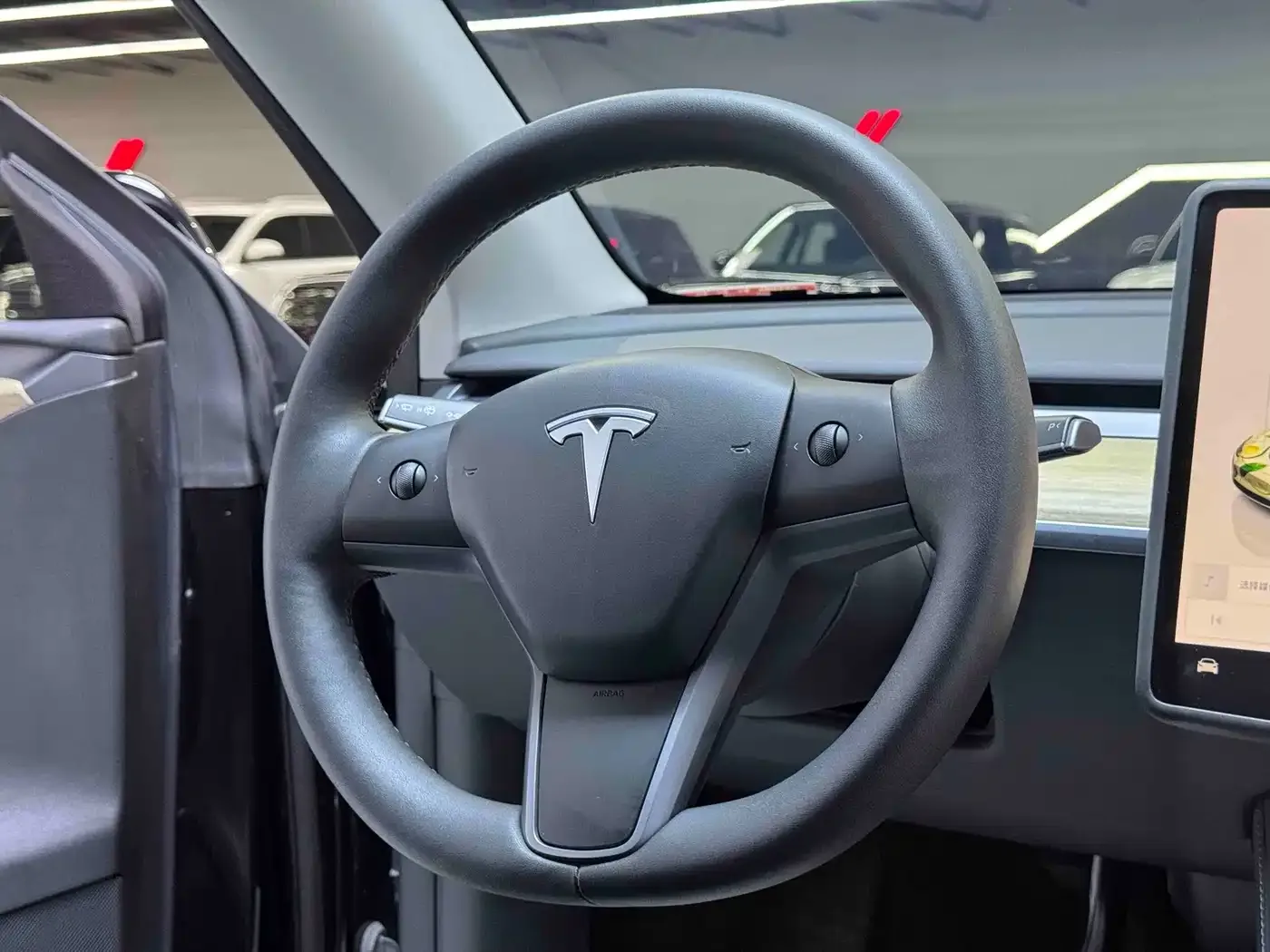 Tesla Model Y 2022 Facelift Rear-Wheel Drive Version — Фото автомобиля 7