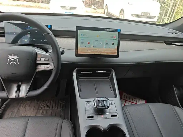 BYD Qin PLUS — Фото автомобиля 12