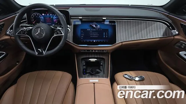 Mercedes-Benz E-Class W214 — Фото автомобиля 10