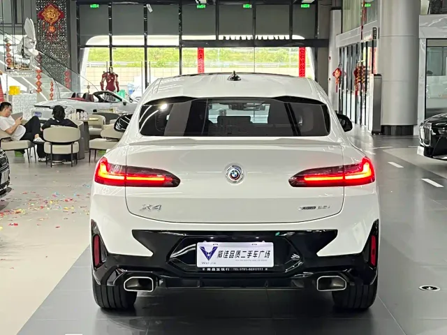 BMW X4 — Фото автомобиля 8
