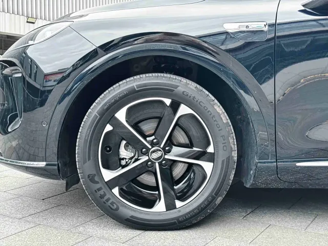 Shangjie SUV — Фото автомобиля 5