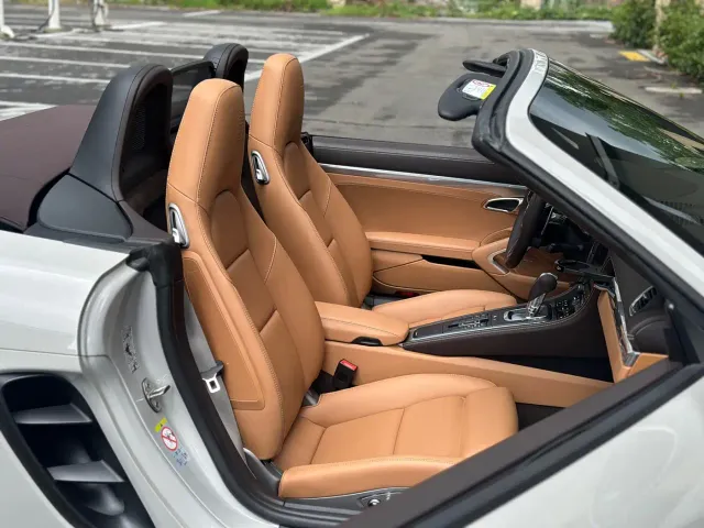 Porsche 718 — Фото автомобиля 14