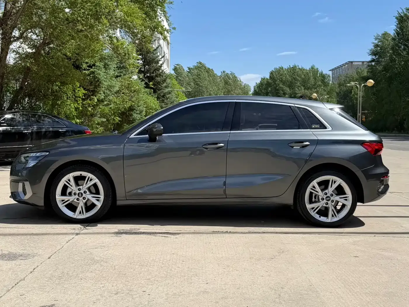Audi Audi A3 2023 Sportback 35 TFSI Fashion Elegance — Фото автомобиля 8