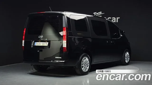 Hyundai Staria Staria Карго 3 места — Фото автомобиля 2