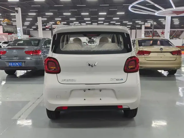 Wuling Hongguang Mini EV — Фото автомобиля 5