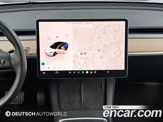 Tesla Model 3 — Фото автомобиля 14
